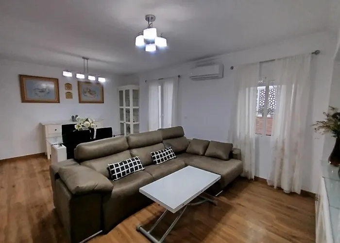 Ave 26, Piso Junto Playa *