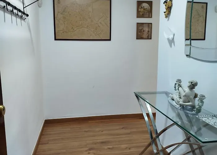 Ave 26, Piso Junto Playa * Cádiz